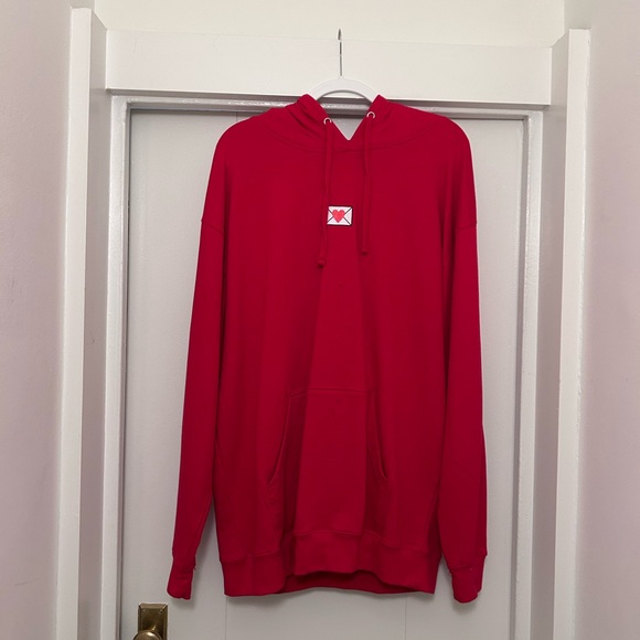 Sabrina Carpenter Emails I Can’t Send Official Tour Hoodie - Picture 1 of 4